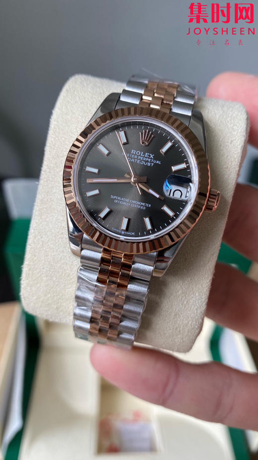 劳力士GS日志31系列 女款日志31mm 间玫金灰盘条丁 女士腕表 2236机 新品劳力士女款蚝式日志型腕表31mm 到货 商品图3