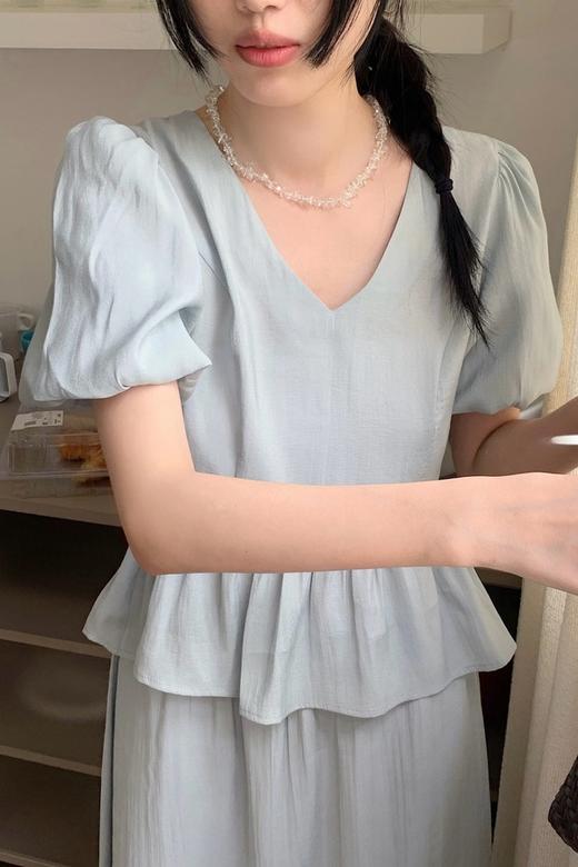 SUMMER & SAGE 韩系V领泡泡袖上衣半裙套装 20677 商品图2