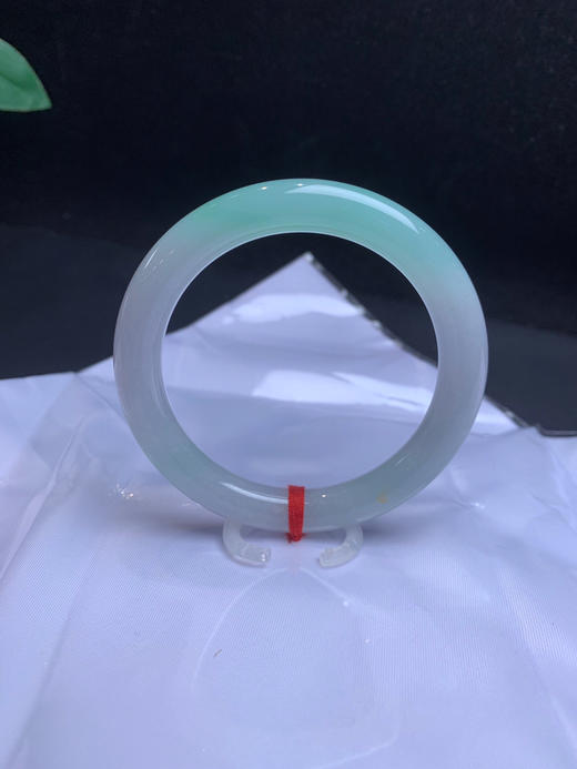 620329，52飘绿细圆条，清新干净，一截带绿底，干净秀气 商品图1