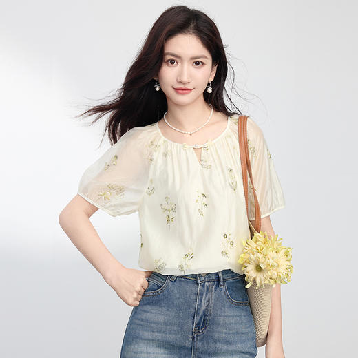 熙世界新中式天丝衬衫女夏2025新款国风花卉刺绣短袖圆领小衫上衣 商品图3