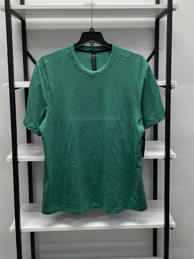 瑕疵Lululemon/露露乐蒙 男士夏季Zeroed In经典排汗速干运动短袖T恤