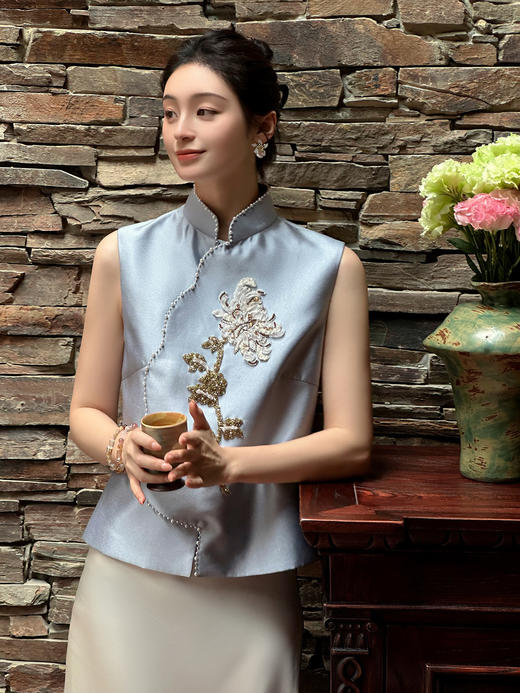 廷前观棠 | 清欢马甲 商品图0