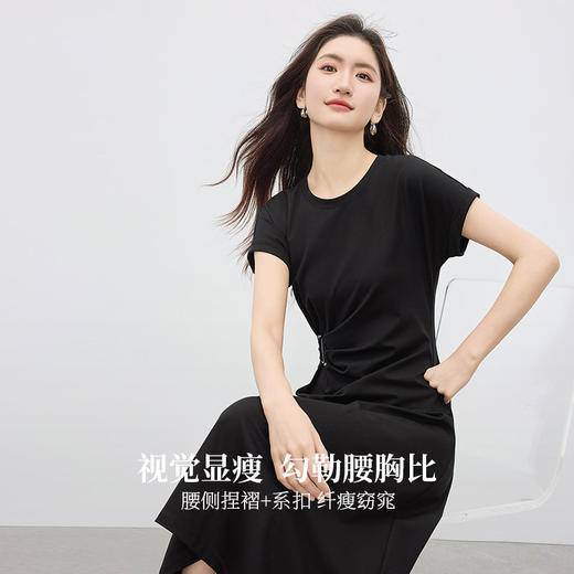 【专属特价】熙世界赫本风黑色t恤连衣裙女夏季2025新款小众设计收腰显瘦长裙 商品图3