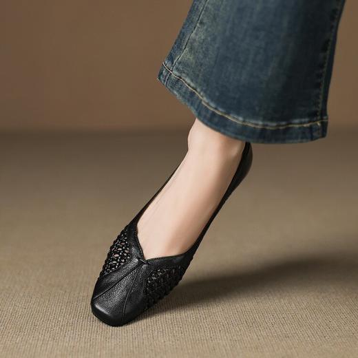 【预售5天】软羊皮编织粗跟凉鞋，镂空透气洞洞鞋法式方头低跟单鞋NGMZR&72-151 商品图4