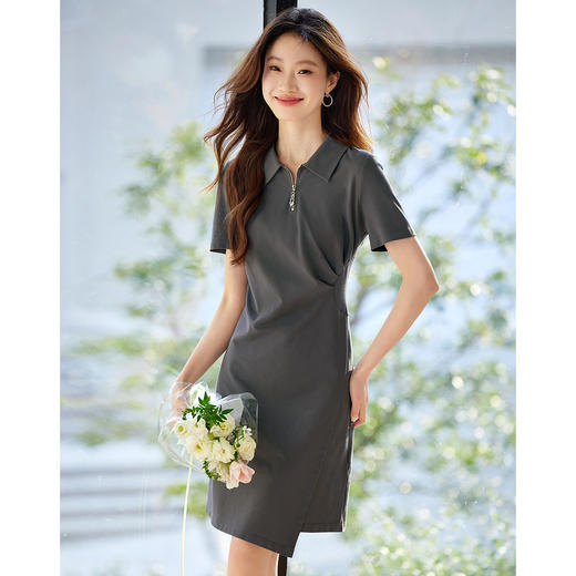 【周四狂欢价】熙世界透气拉链POLO裙女25夏新款直筒短袖抽褶显瘦不规则连衣裙子 商品图4