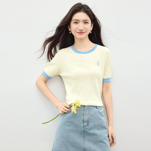 【专属特价】熙世界100%匹马棉针织短袖T恤女正肩设计感撞色圆领上衣2025夏天 商品图4