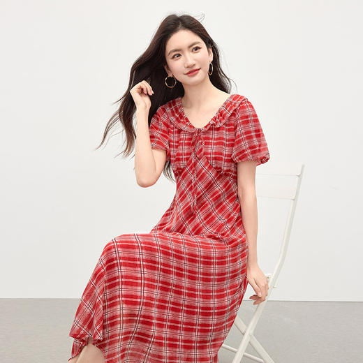 熙世界复古红色格纹连衣裙女高级感夏季气质灯笼袖海边度假长裙子 商品图3