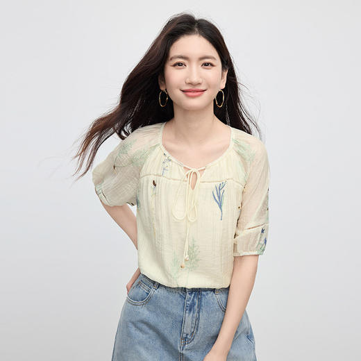 熙世界莱赛尔植物刺绣衬衫女夏日薄款高级感复古天丝小衫2025新款 商品图3
