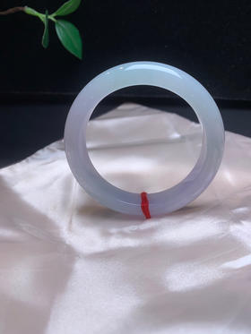 620331，52.6淡紫罗兰手镯，清新秀气，底妆超细，一节淡紫一节带浅绿色