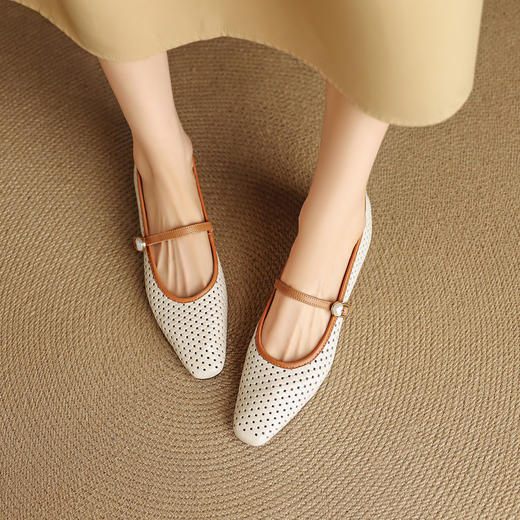 【预售5天】法式绝美超软羊皮单鞋新款方头粗跟百搭气质玛丽珍女鞋NJMK&K1677 商品图2