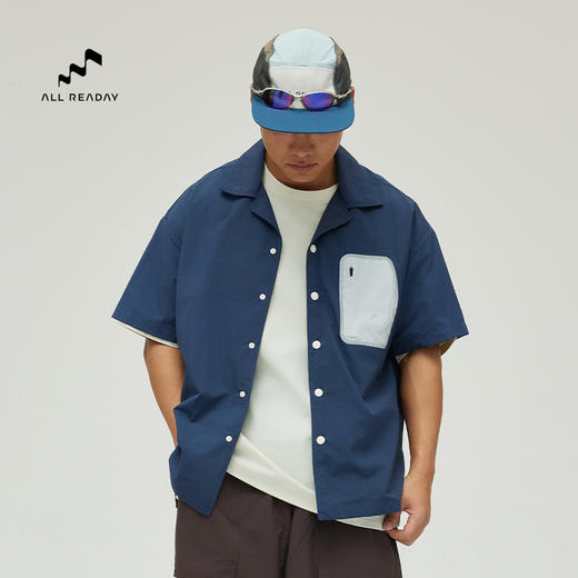 【好货清仓 独特古巴领 前短后长设计】新奇天轻量防泼压胶口袋宽松版短袖衬衫-宽松版，码数偏大 商品图0