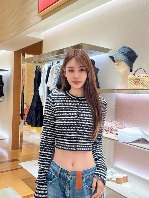 驴家新款钩花条纹开衫（TM） 商品图0