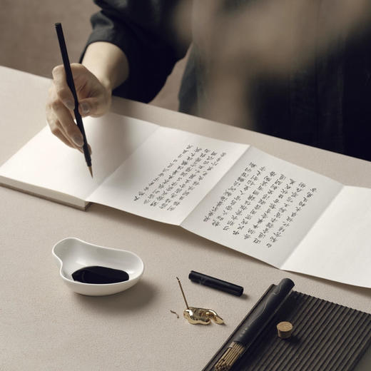 【落笔生香】中式文房礼盒 含毛笔墨汁香插线香 教师节礼物 商品图1