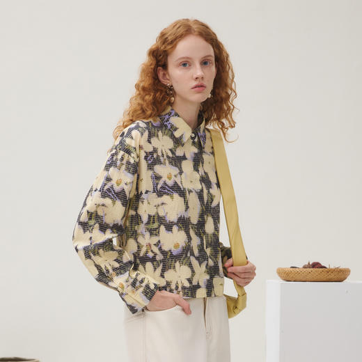 谜底衬衣长袖女2025秋季新品复古通勤短款原创印花衬衫253MC1025 商品图1