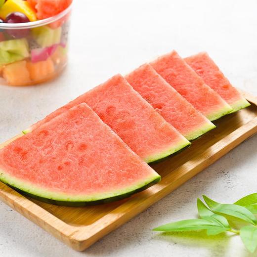 1/2卡波甘美西瓜 约1.25-1.75kg /份 赠一次性勺子 商品图0