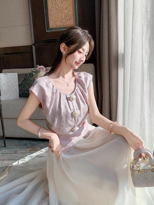 张心子【浆果花园】圆领气质立体花上衣 U2506051 商品图10