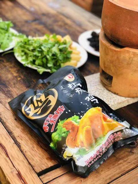 【2月26日恢复发货 客家盐焗鸡】选用400天的小脚鸡制作，鸡皮脆爽、味香浓郁、肉质有嚼劲 ！ 商品图2