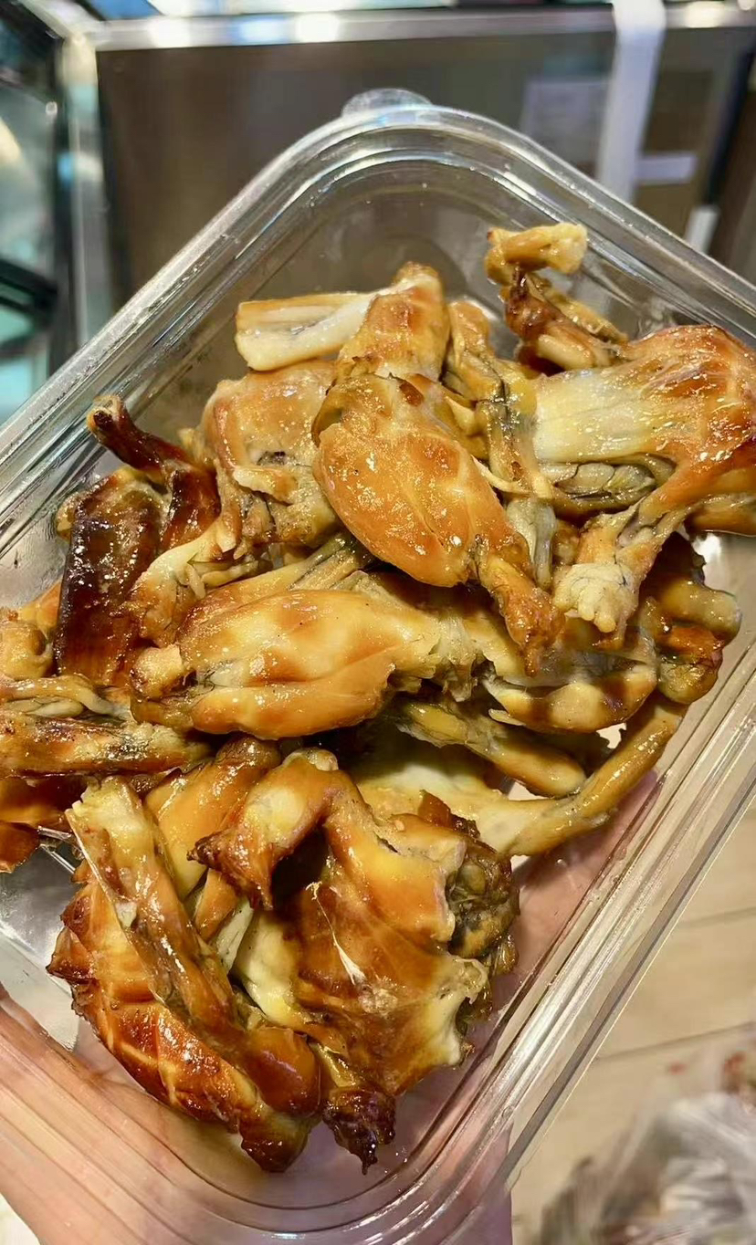 八言私厨老上海烟熏牛蛙220克