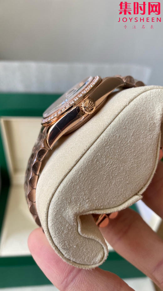 劳力士日志31系列 A+女款日志31mm 女士腕表 升级v2版 2236机 细节再次提升 新品劳力士Rolex女款蚝式日志型腕表31mm 花朵盘 到货 商品图4