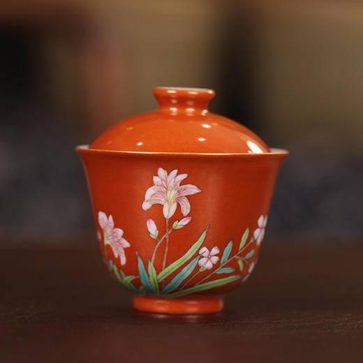 【忘言】矾红粉彩萱草纹小茶碗 盖碗 曰何文人器 商品图0