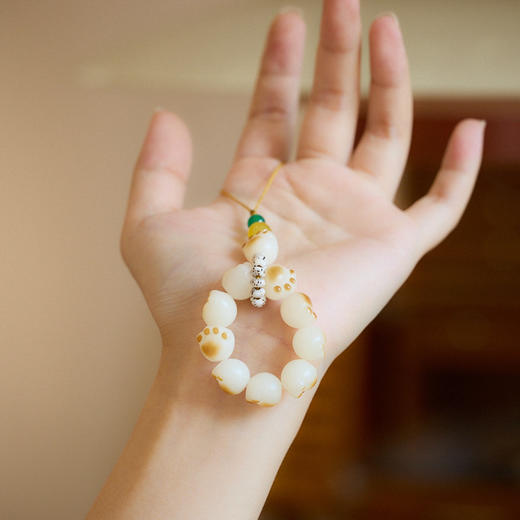 【普陀山】天然白玉菩提小挂件手捻 手机挂件  包包挂件   炭烧猫爪 商品图1