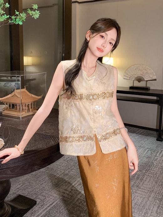 张心子【浅草须臾】水溶蕾丝镂空刺绣马甲女夏季新款法式无袖上衣 U2506050 商品图7