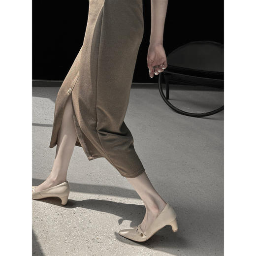 【预售5天】高级感法式山茶花，尖头玛丽珍皮鞋单鞋QQJ&JZ-1785 商品图4