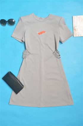 对位SQBWUQ_连衣裙_ZK