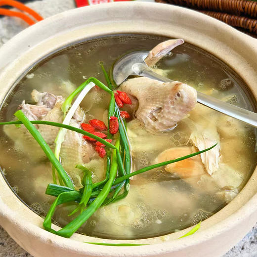 【超值两只装】皖南小镇 九华山2.0-2.3斤散养黄油老母鸡（含鸡胗） 可煲汤红烧 商品图2