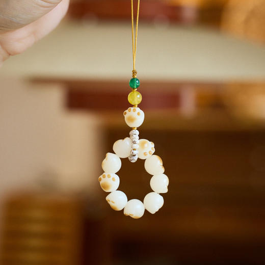 【普陀山】天然白玉菩提小挂件手捻 手机挂件  包包挂件   炭烧猫爪 商品图2