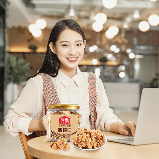 沃隆100g核桃仁酥脆可口罐装 商品图5