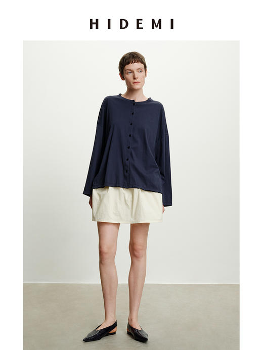 HIDEMI 自然水洗棉做旧感圆领纽扣开衫式t恤长袖上衣 白色/藏青色 商品图2