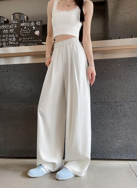 苏州高货【超薄水洗裸感牛仔面料】配享太届啊啊啊!可以防暑的天丝凉感裤，不起球不变形不缩水也不鼓包!高腰阔腿版型，显瘦显高，上身自带垂感 商品图1