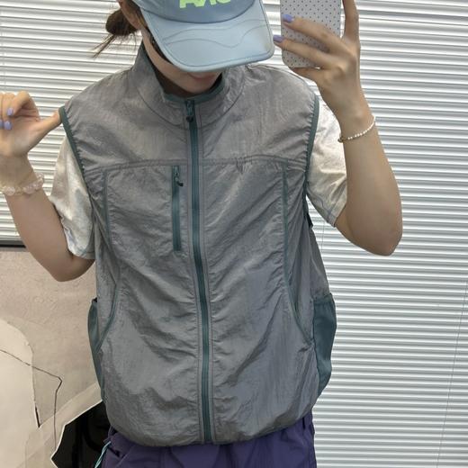 层次感密码！2025夏季男女户外山系拼色马甲/轻量透气百搭坎肩！ 商品图1