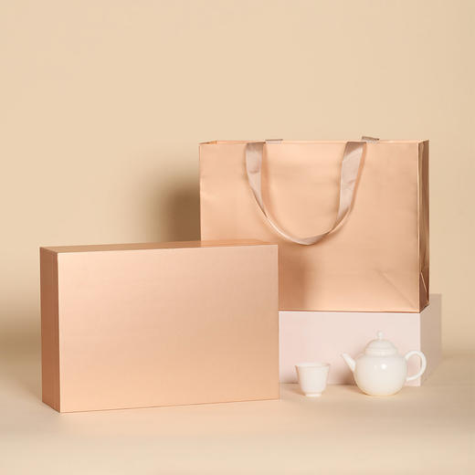 集盒【220—032 方罐 金】42元一套/一箱12套 商品图1