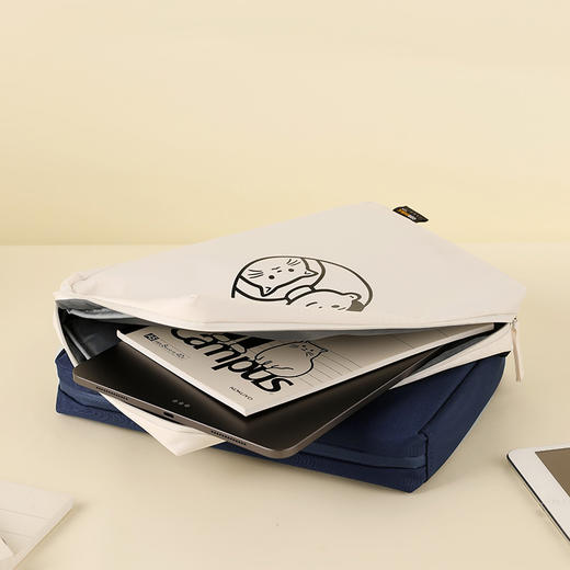 国誉(KOKUYO)Noritake联名包中包iPad收纳包苹果平板电脑收纳包适用11英寸 深蓝 1个 WSG-BB2X01DB 商品图1