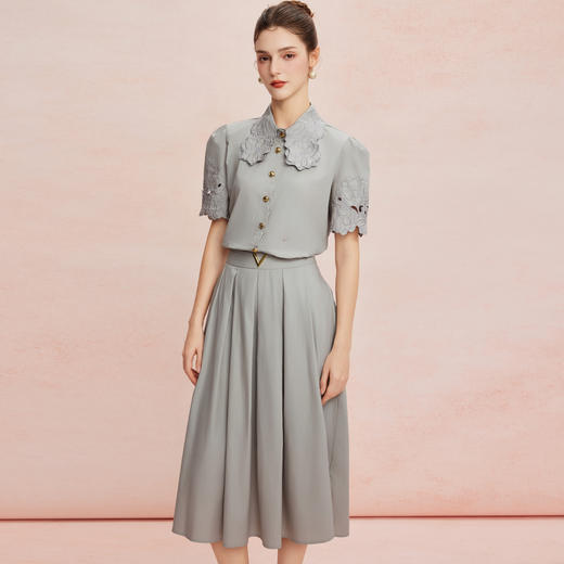 QF261斯尔丽25新款立体刺绣花朵领宽松显瘦上衣搭收腰半裙套装 商品图7