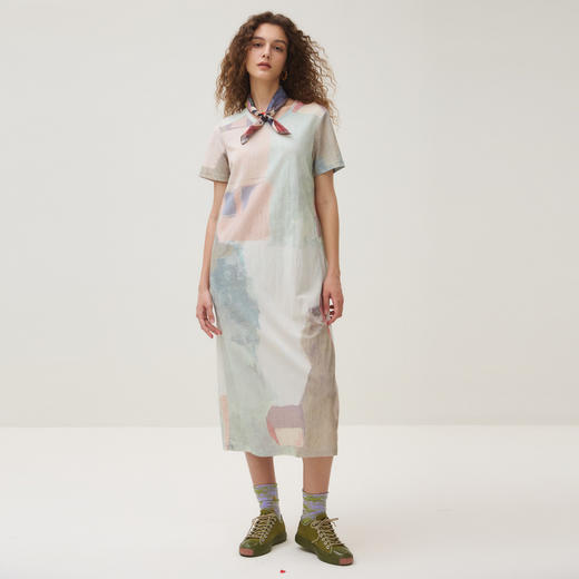 谜底连衣裙短袖女2025秋新品原创艺术印花H型T恤裙长裙253ML1240 商品图0