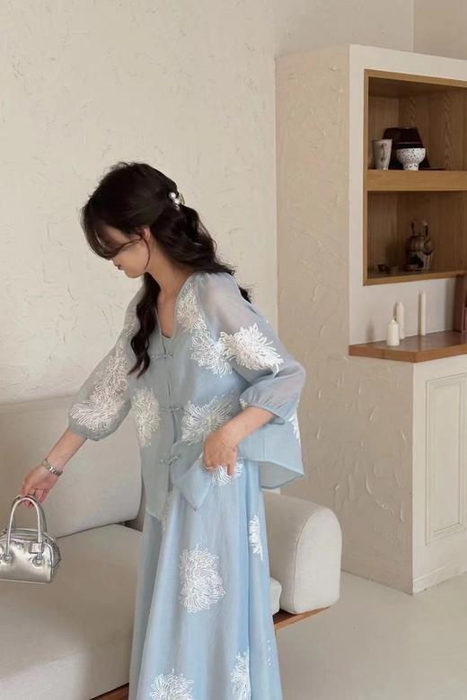 SUMMER & SAGE 云雾西子蓝新中式舒适套装裙 20718 商品图4