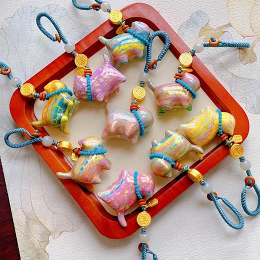 【普陀山】手工招财大漆猫｜檀木雕招财小猫挂件   财财猫咪包包挂件招财猫车挂件 商品图0