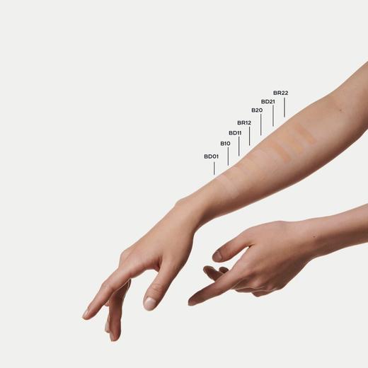 CHANEL香奈儿 柔光持妆粉底液 商品图1