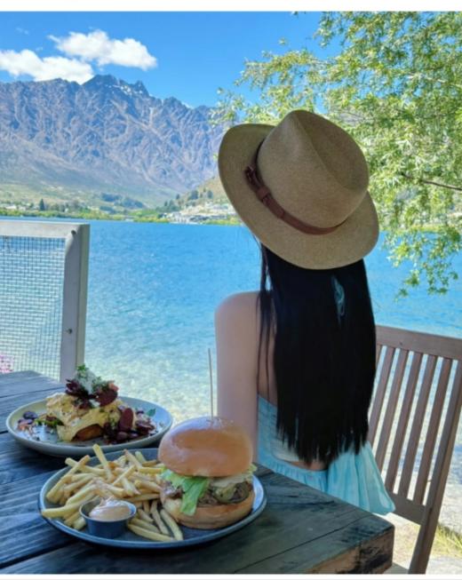 ♥️【法式巴拿马草帽】度假美拍不可或缺，🌷为你的夏日添一抹清凉 夏天来啦☺️，带上我的新宠﹣﹣法式巴拿马草编礼帽，🎈美美哒出游去海岛！ 商品图2