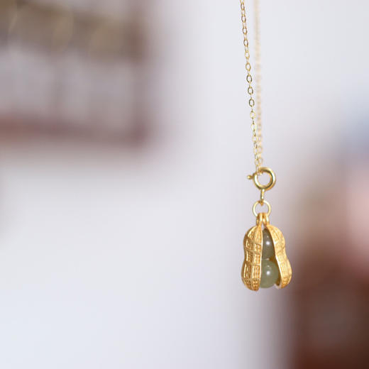 【敦煌晴水和田玉花生项链】敦煌天然晴水和田玉项链 S925银镀金 好事花生吊坠 商品图6