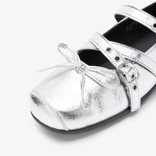 西遇方头芭蕾鞋女新款秋季铆钉蝴蝶结运动软底银色玛丽珍单鞋K1456899 商品图5