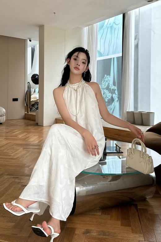 SUMMER & SAGE 甜美浪漫提花挂脖连衣裙 20500 商品图1