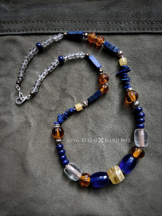 原创【风格～孤品手作】青金石蜜蜡老琉璃项链｜非7日无理由退换货 商品图2