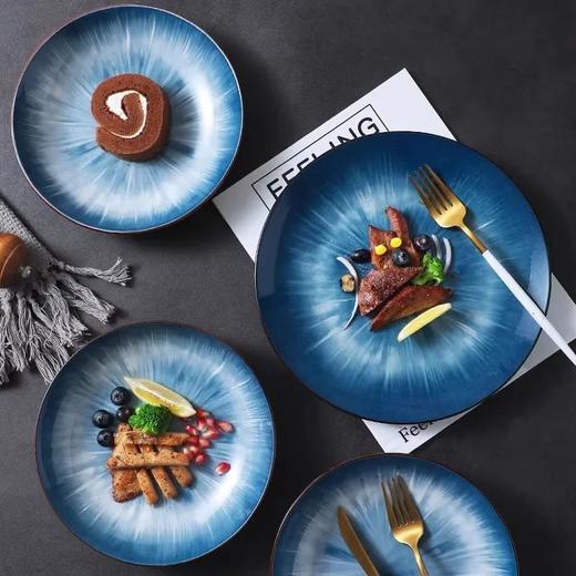 北欧时尚星空窑变碗/餐盘、高温釉下彩工艺、匠心手绘、防滑不易褪色；微波炉、冰箱、烤箱可用；安心健康 ；清洗方便 商品图2