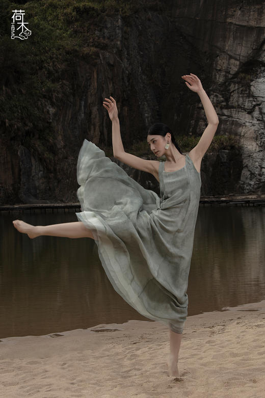 荷木HEMU丨清溪·连衣裙 商品图1