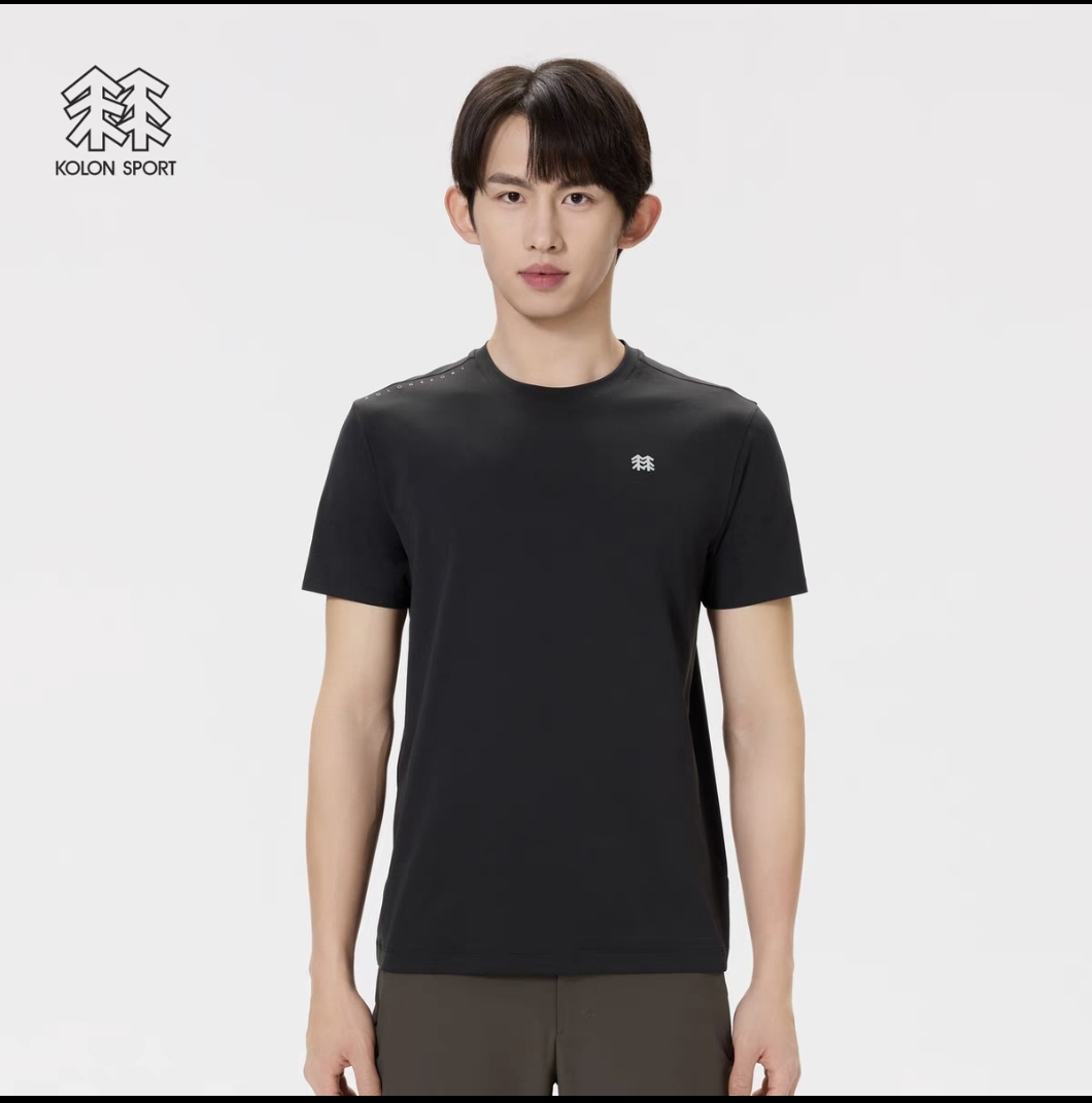 现货只有几十件 可隆速干面料圆领短袖，吸湿速干，防晒抗菌..