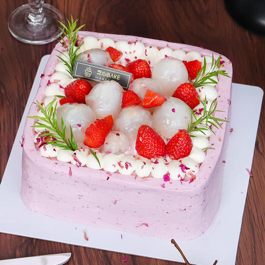 【荔莓时光】特调杨莓奶油裹桂味-荔枝水果生日蛋糕 商品图0